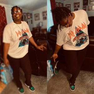 Meet your Posher, Jamacia